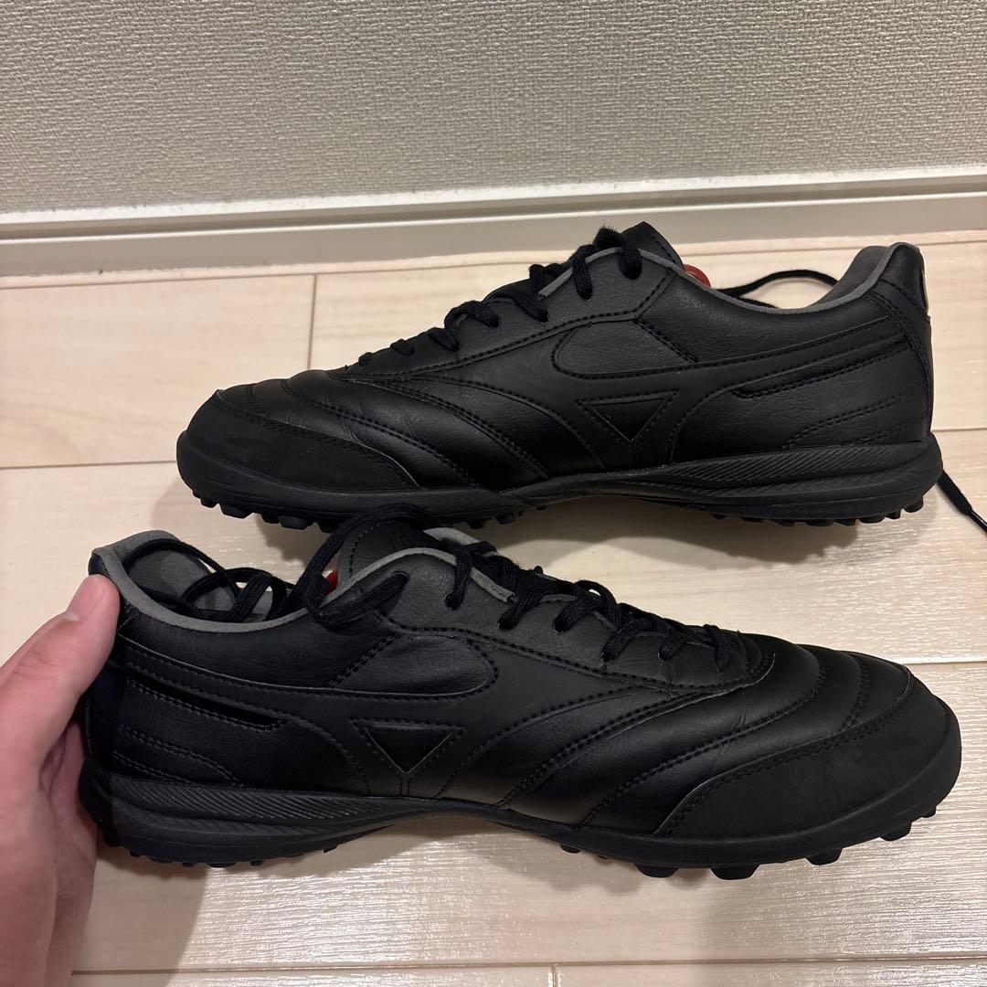 Mizuno Morelia TF ブラックトレーニングシューズ
