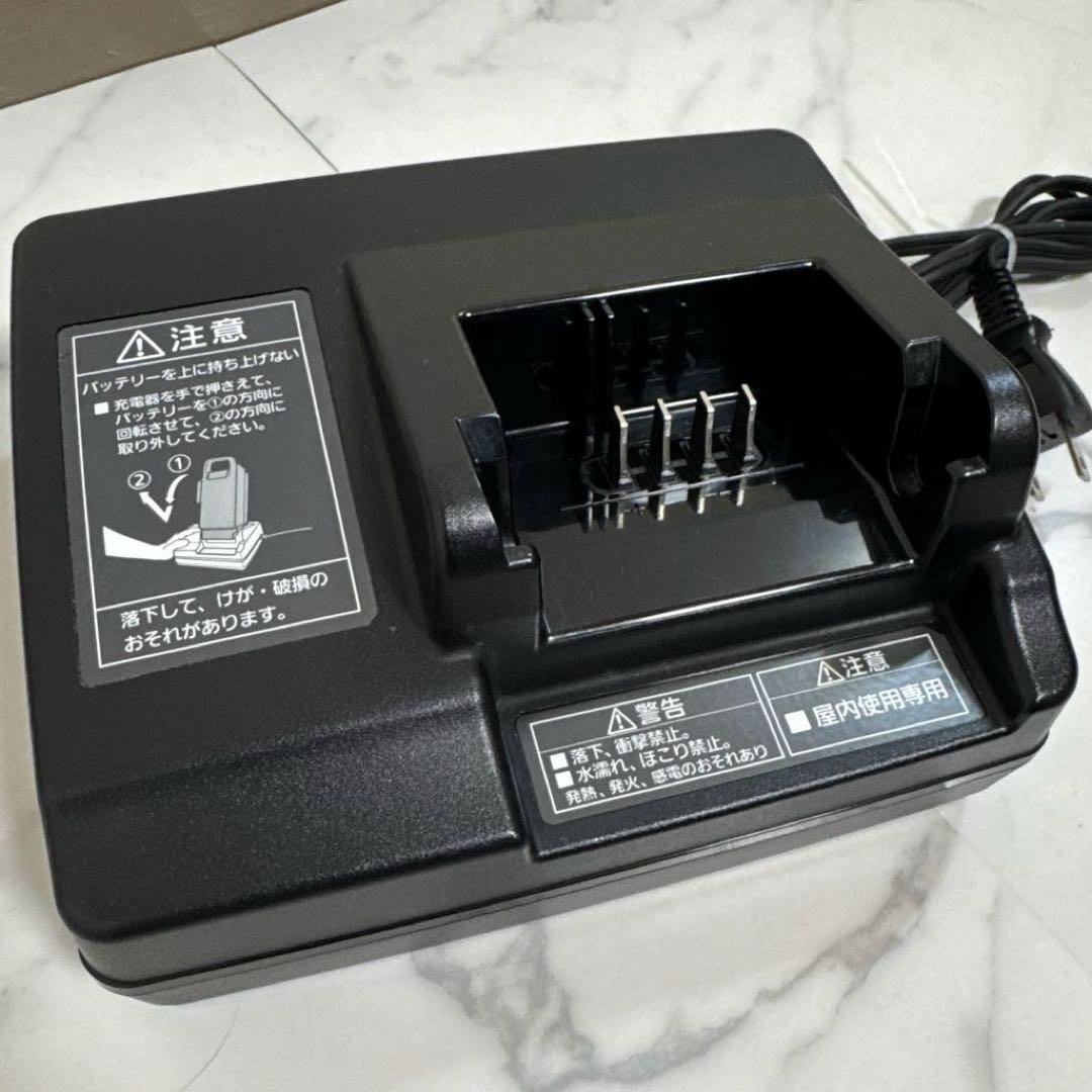送料込 Panasonic スタンド式 専用充電器 急速充電 NK-J073Z