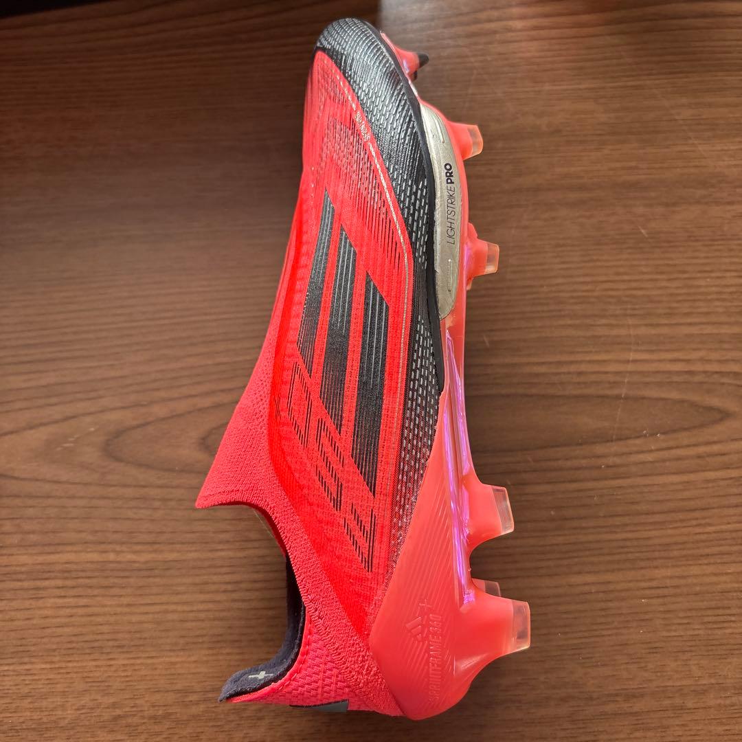 シューズ f50+ 25cm