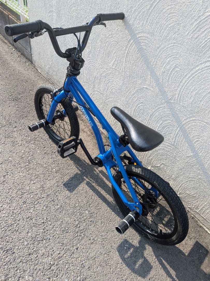 キッズ　BMX　16インチ 青 ARESBIKE