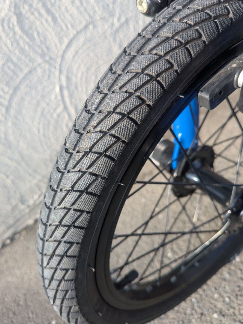 キッズ　BMX　16インチ 青 ARESBIKE