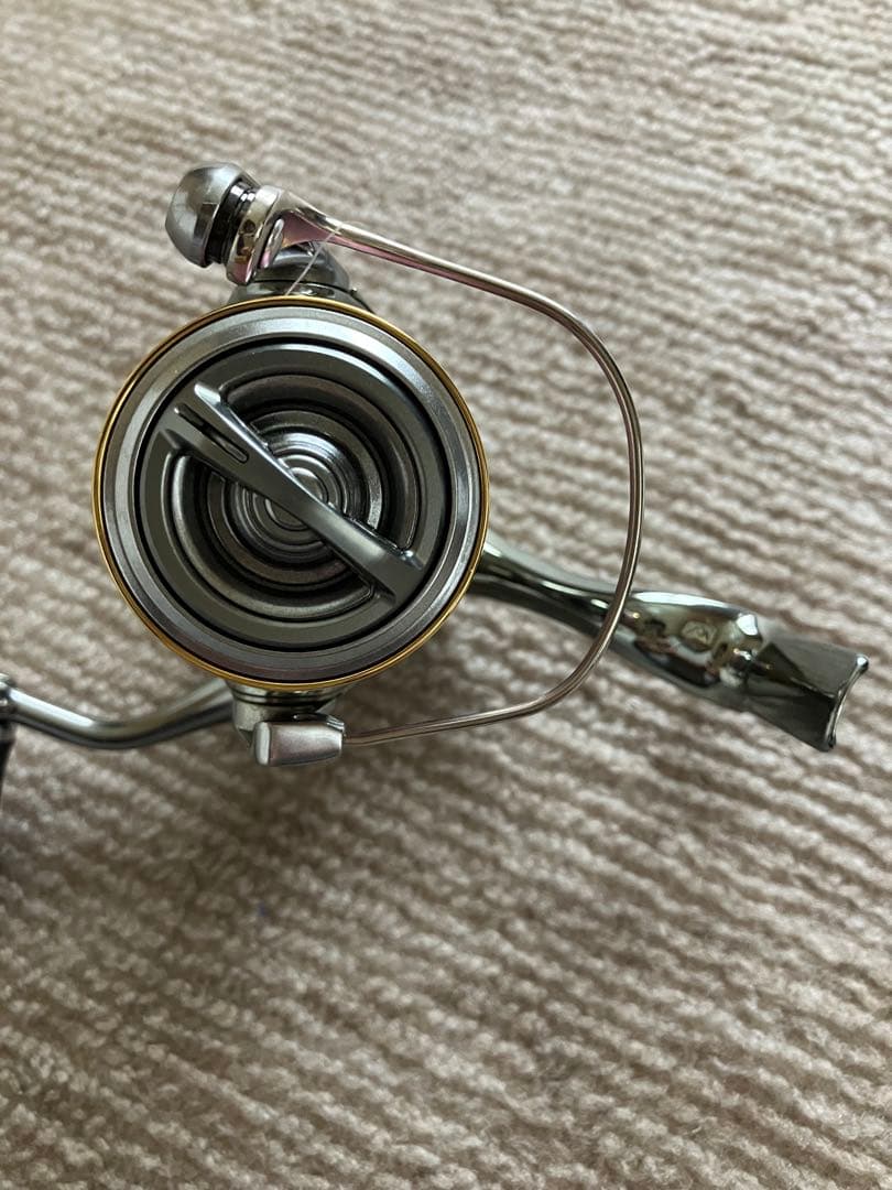 【シマノ】18ステラ C2500SXG（淡水のみ使用品）
