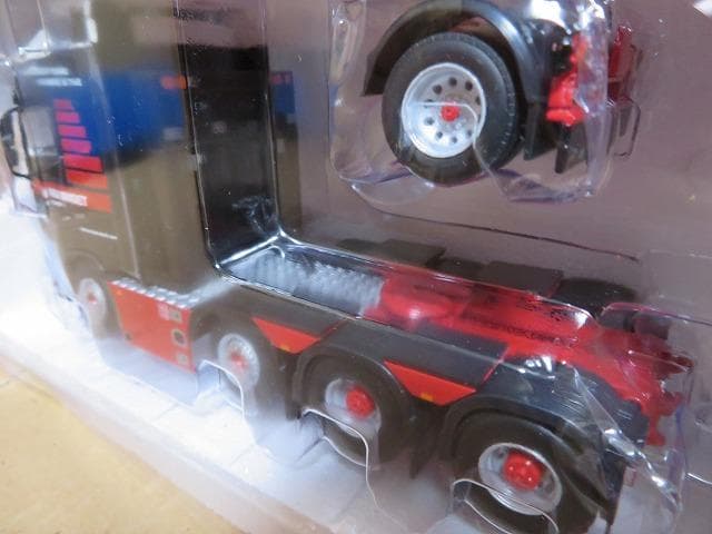 WSI 1/50 Mammoet ボルボ FH4 GL 8x4 + 1ac