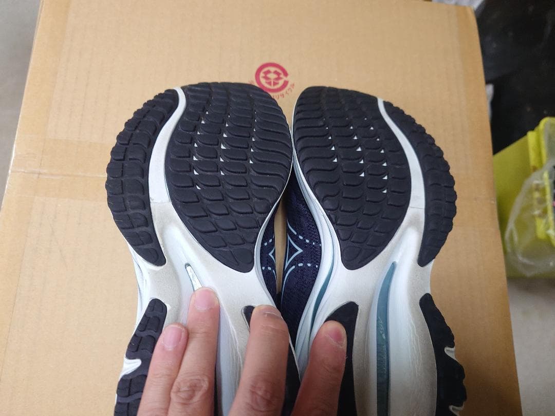 美品　ミズノ WAVE RIDER 27 25.5cm