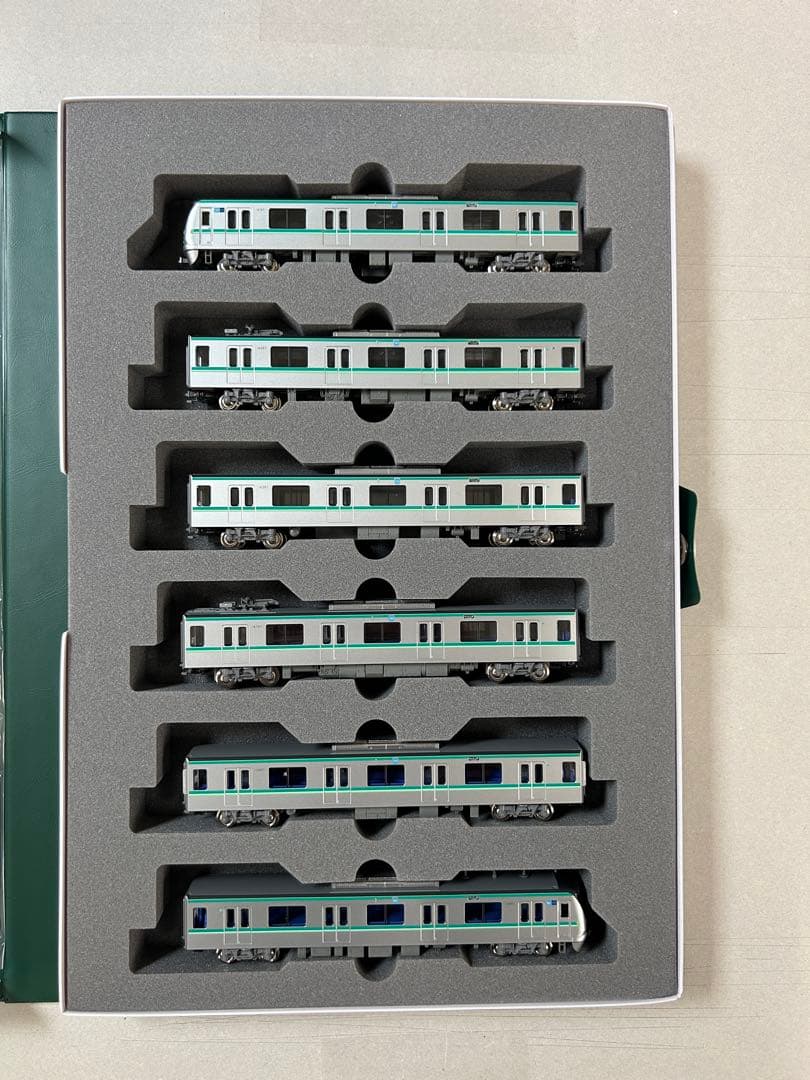 KATO 10-877/10-878 東京メトロ16000系 6両・4両セット