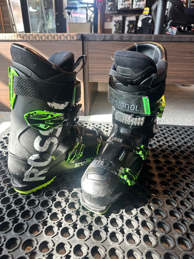 ROSSIGNOL 70evoスキー用ブーツ