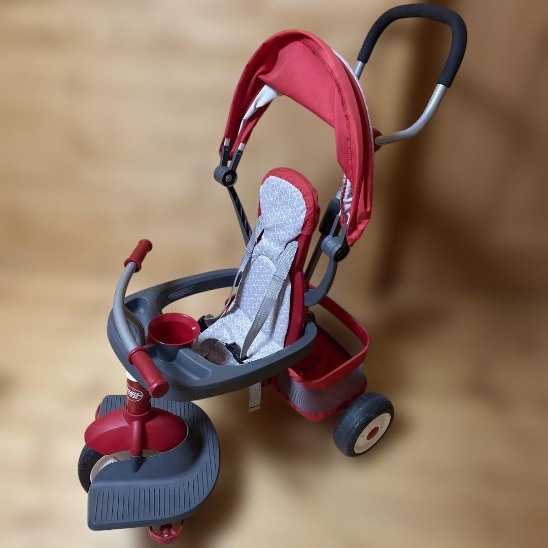 ラジオフライヤー RADIO FLYER 4-IN-1 トライク 三輪車
