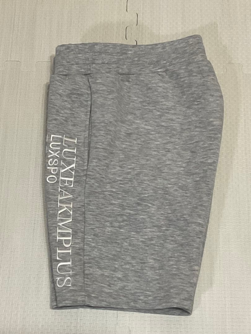 LUXEAKMPLUS / リュクスエイケイエムプラス 刺繍ロゴ ハーフパンツ