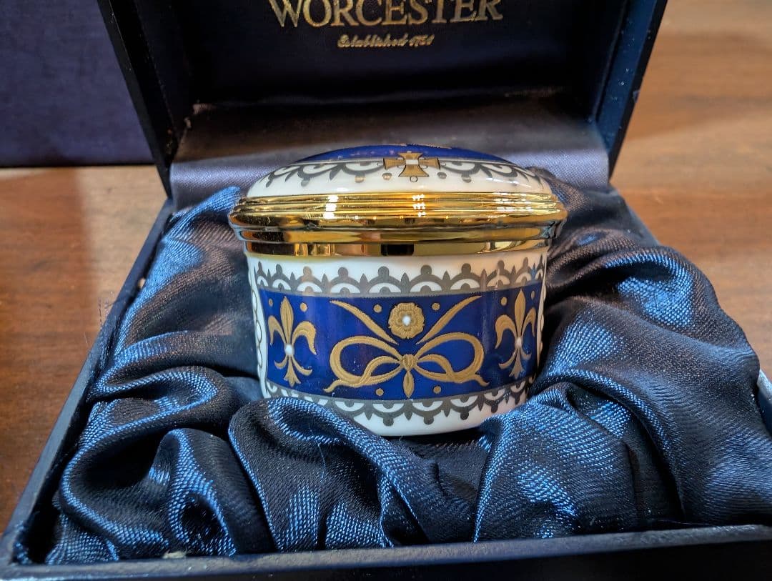 専用　 Worcester カップ＆トリンケットボックス