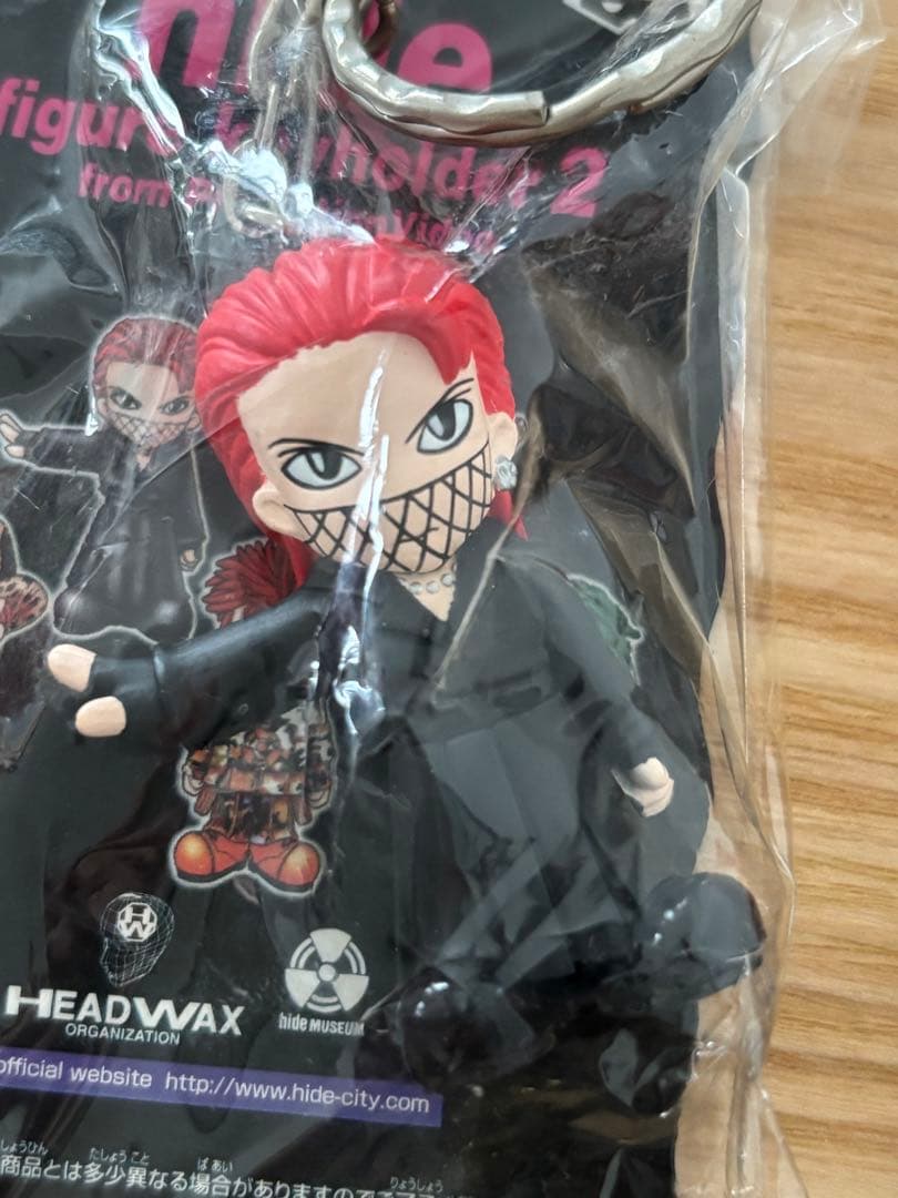 フィギュアキーホルダー 未開封品 ☆ hide ☆