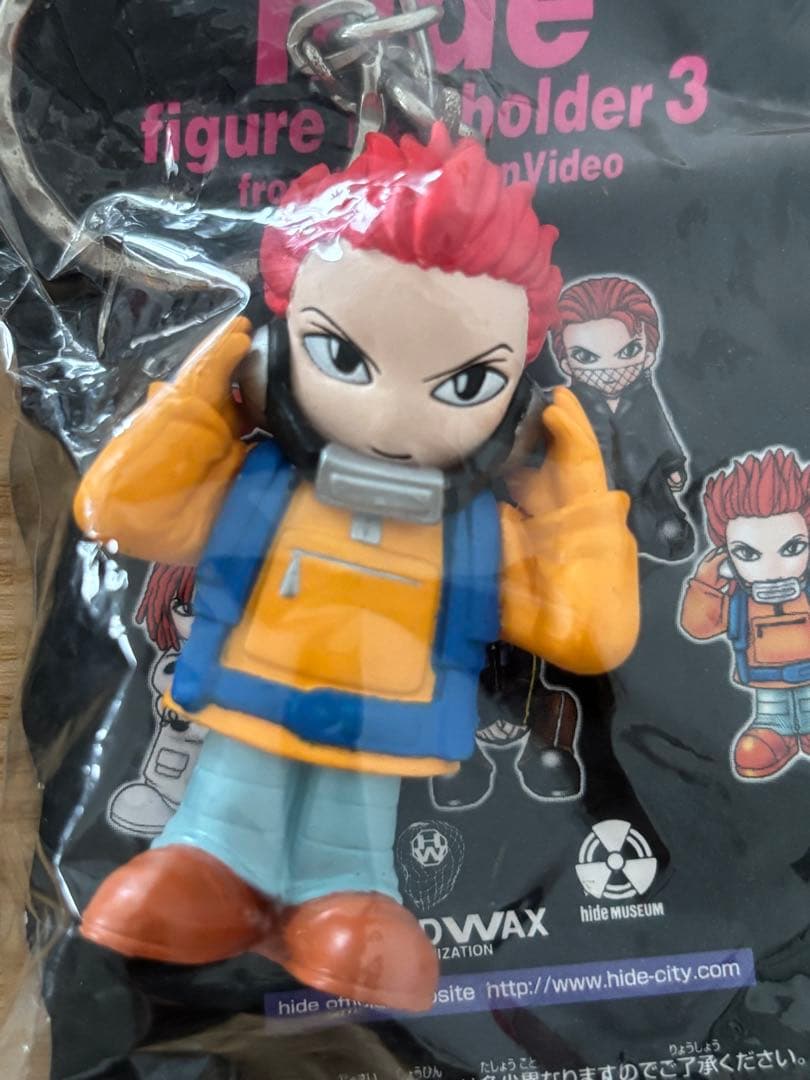 フィギュアキーホルダー 未開封品 ☆ hide ☆