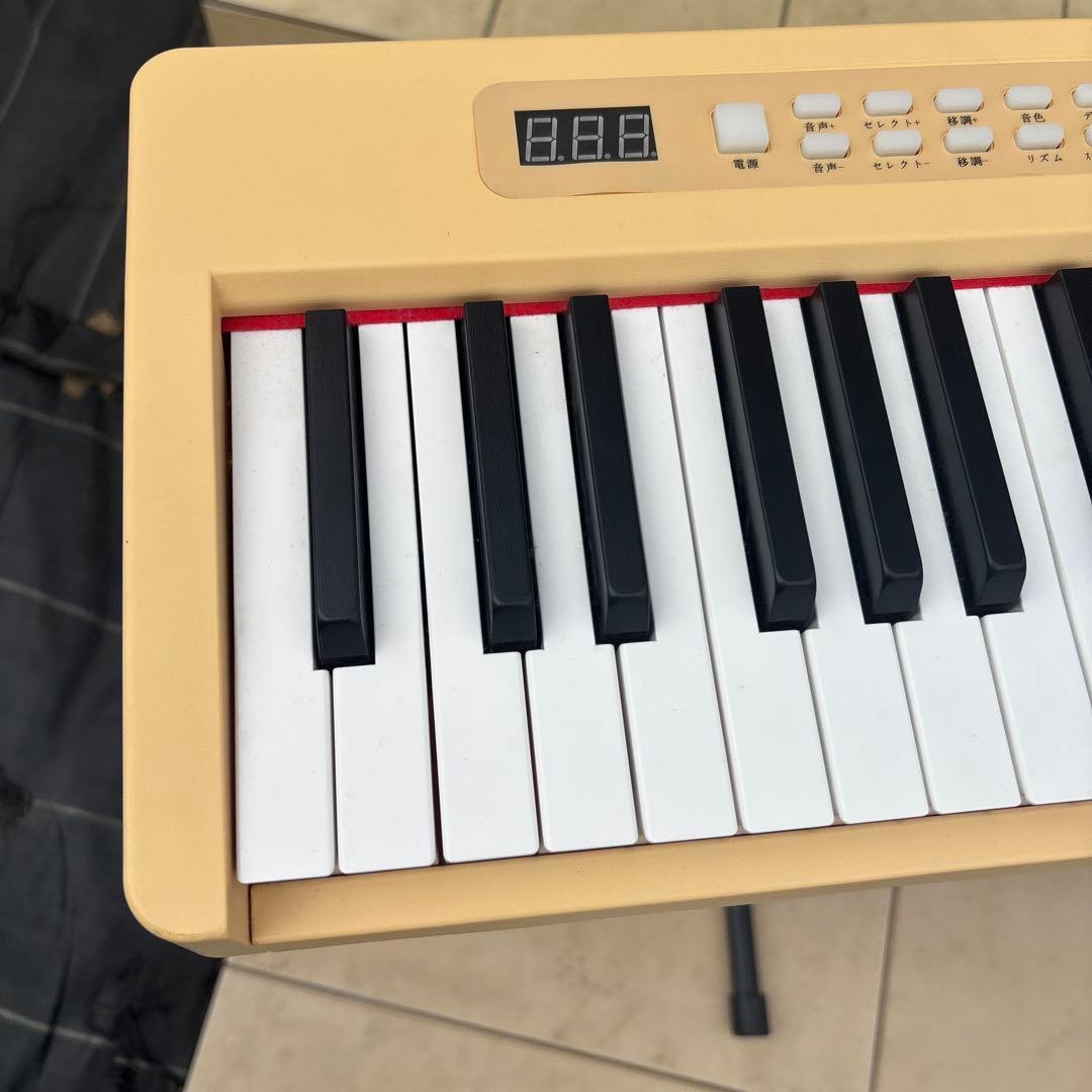 【美品・スタンド、フットペダル付属】IKTMI 88鍵盤電子ピアノ BL-680