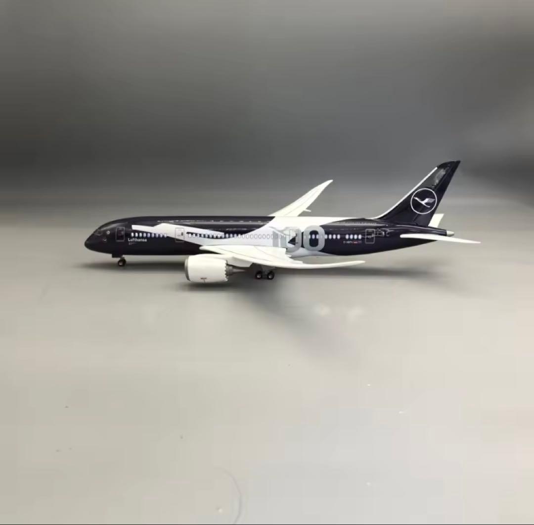 100周年塗装 Lufthansa B787 1/130 43cm 合金レジン