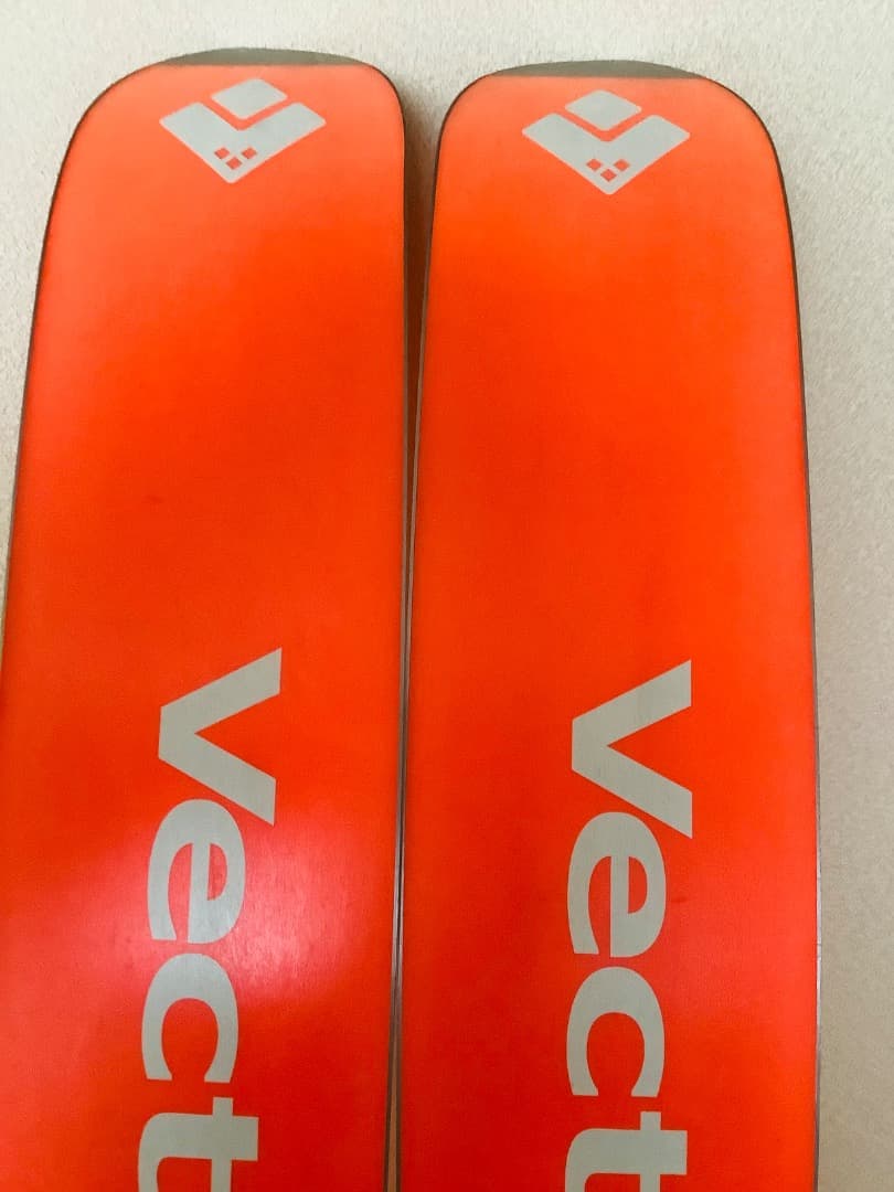 Vector glide butterknife スキー板 オレンジ