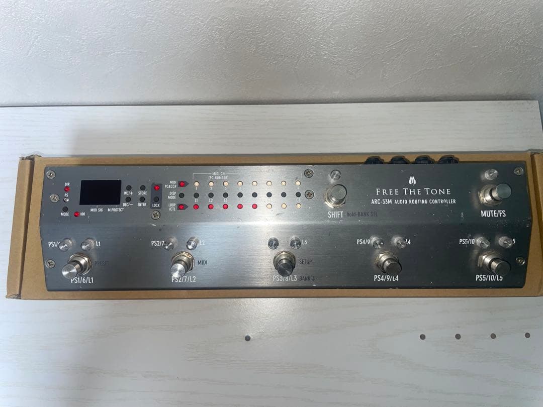 ギター FREE THE TONE ARC53M