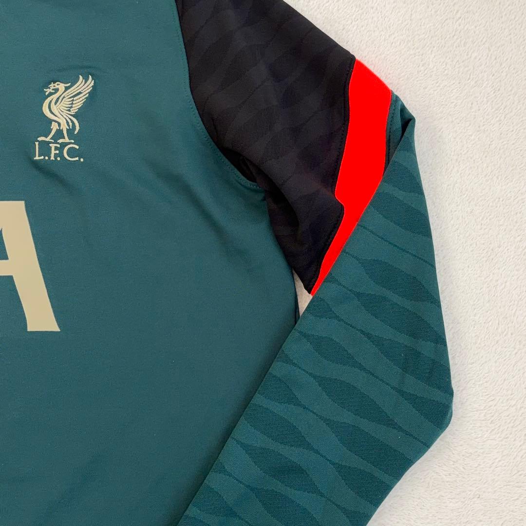 美品【NIKE】リバプール 21/22公式 ハーフジップ サッカーウェア 緑 M