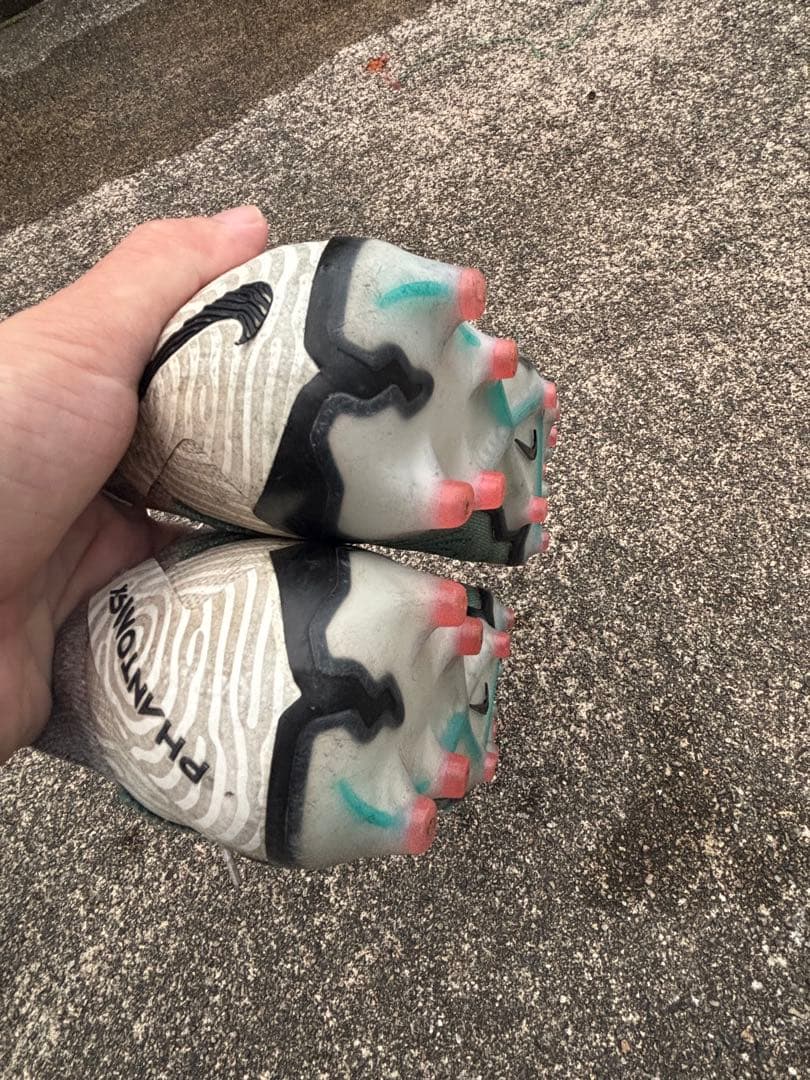 Nike Phantom サッカースパイク　25cm