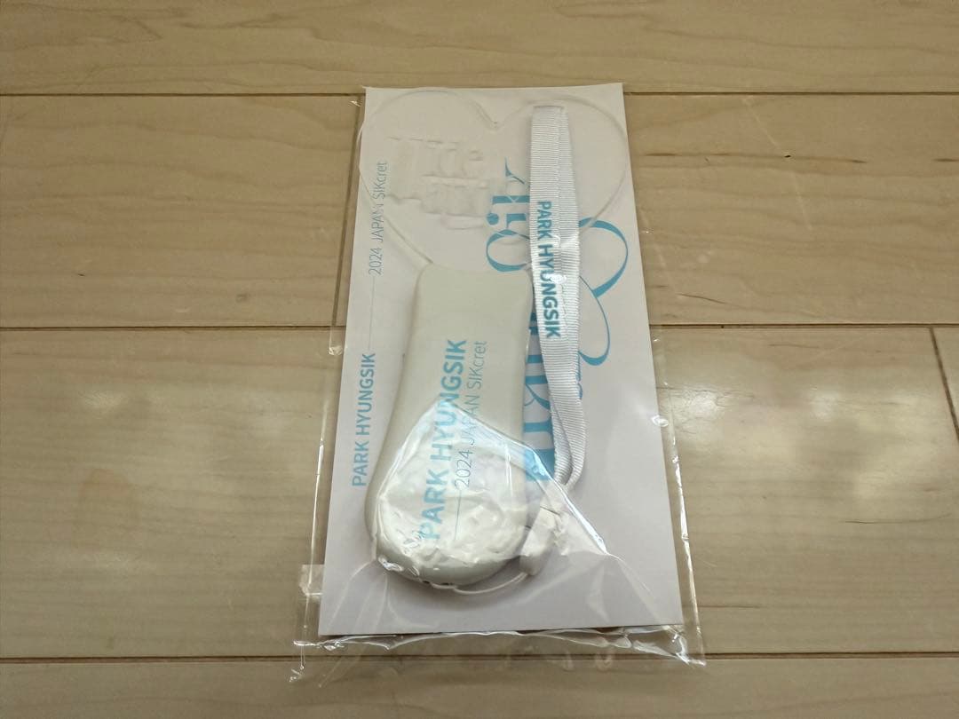 新品未使用PARK HYUNGSIK パクヒョンシクSIKCRET ペンライト