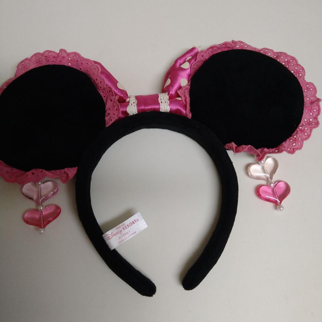 ディズニー　ミニー　カチューシャ ハートチャーム付き　ピンクと黒　2個セット