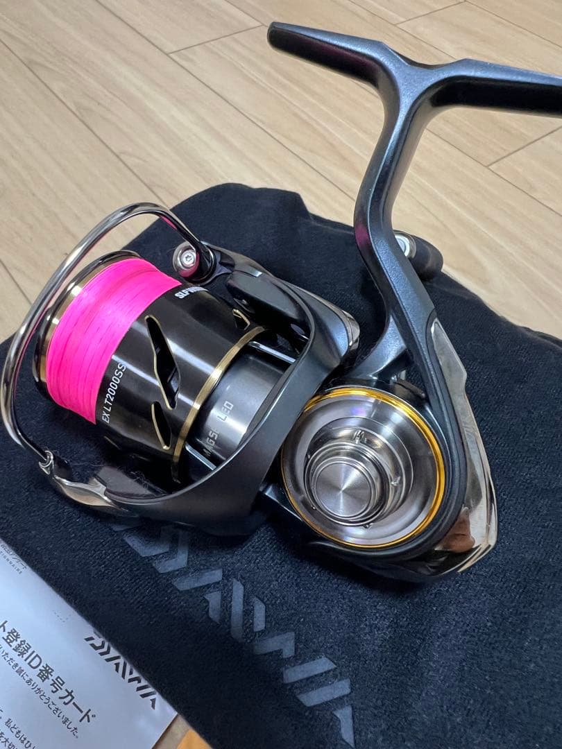 ダイワ23AIRITY LT2000S-H 未使用品