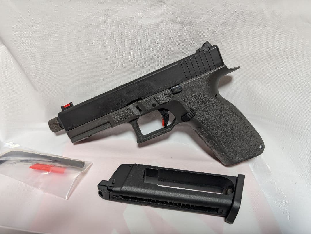 限定生産品　STRIKER-9Q - QUELL-