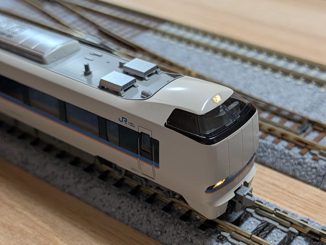 683系しらさぎ（新塗装）