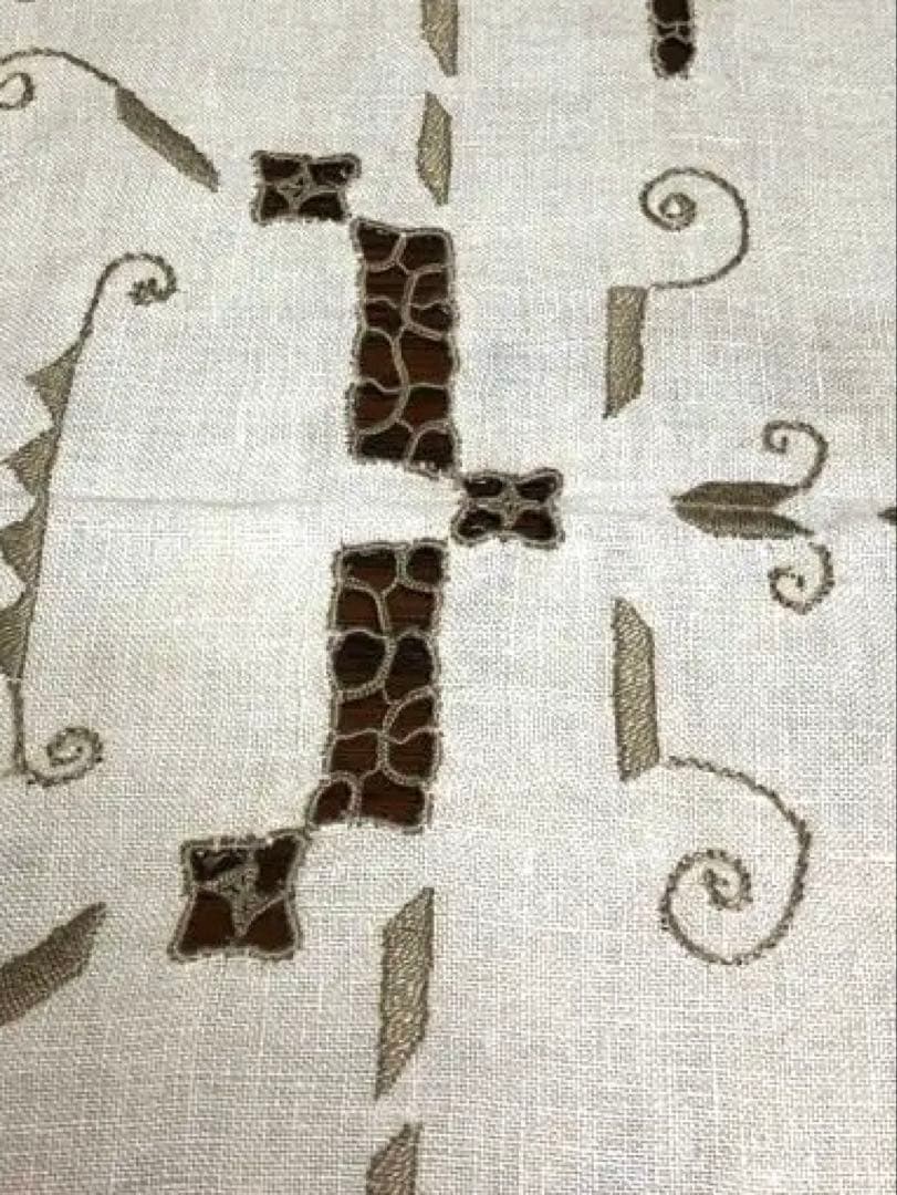 【パリで出会ったヴィンテージ・アールデコ刺繍テーブルクロス】