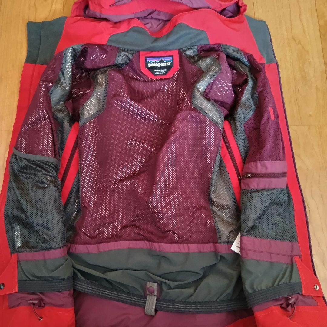 patagonia GORE-TEX 赤ジャケット