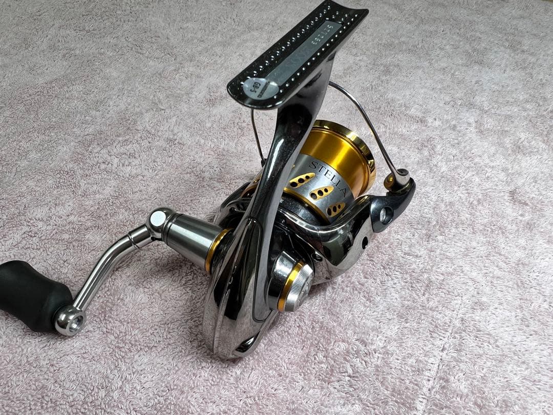 STELLA 2500S スピニングリール