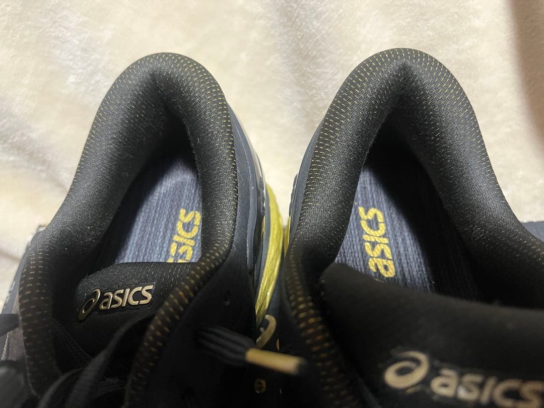 ASICS Run サイズ27.0cm USEDブラック/ゴールド