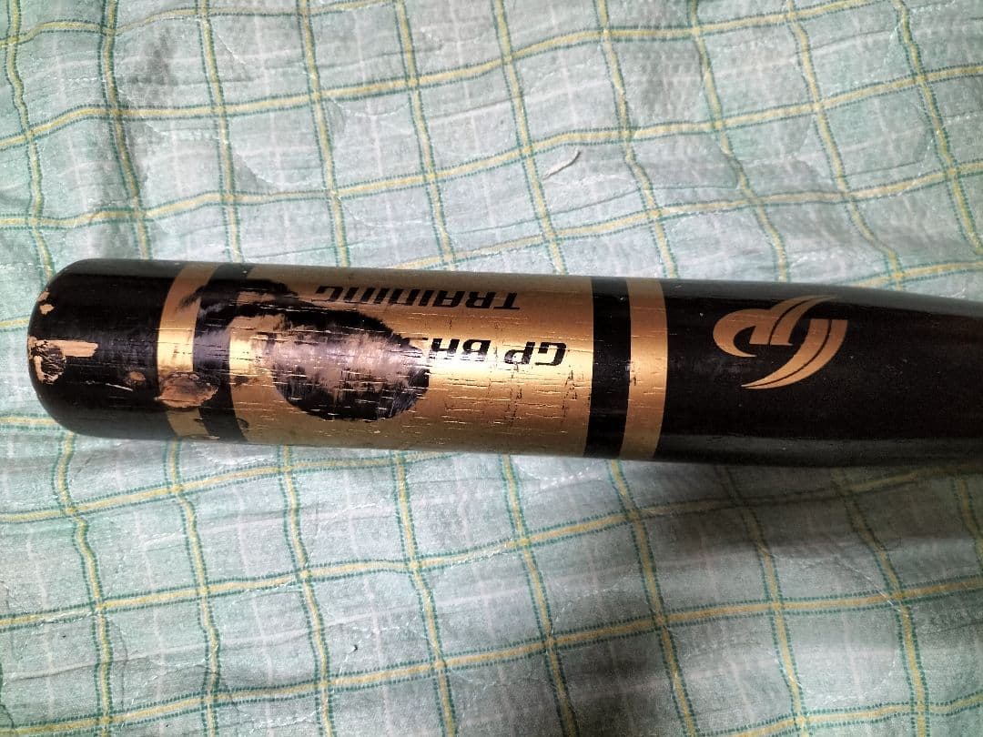CP-THRUSTマスコット 木製バット 約84cm
