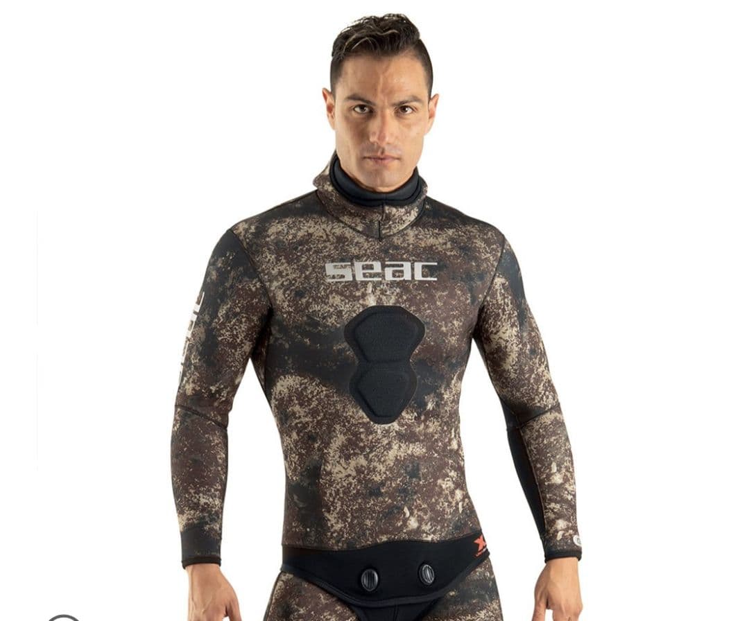 SEACのウエットスーツ上下セット厚さ7ミリ3XL