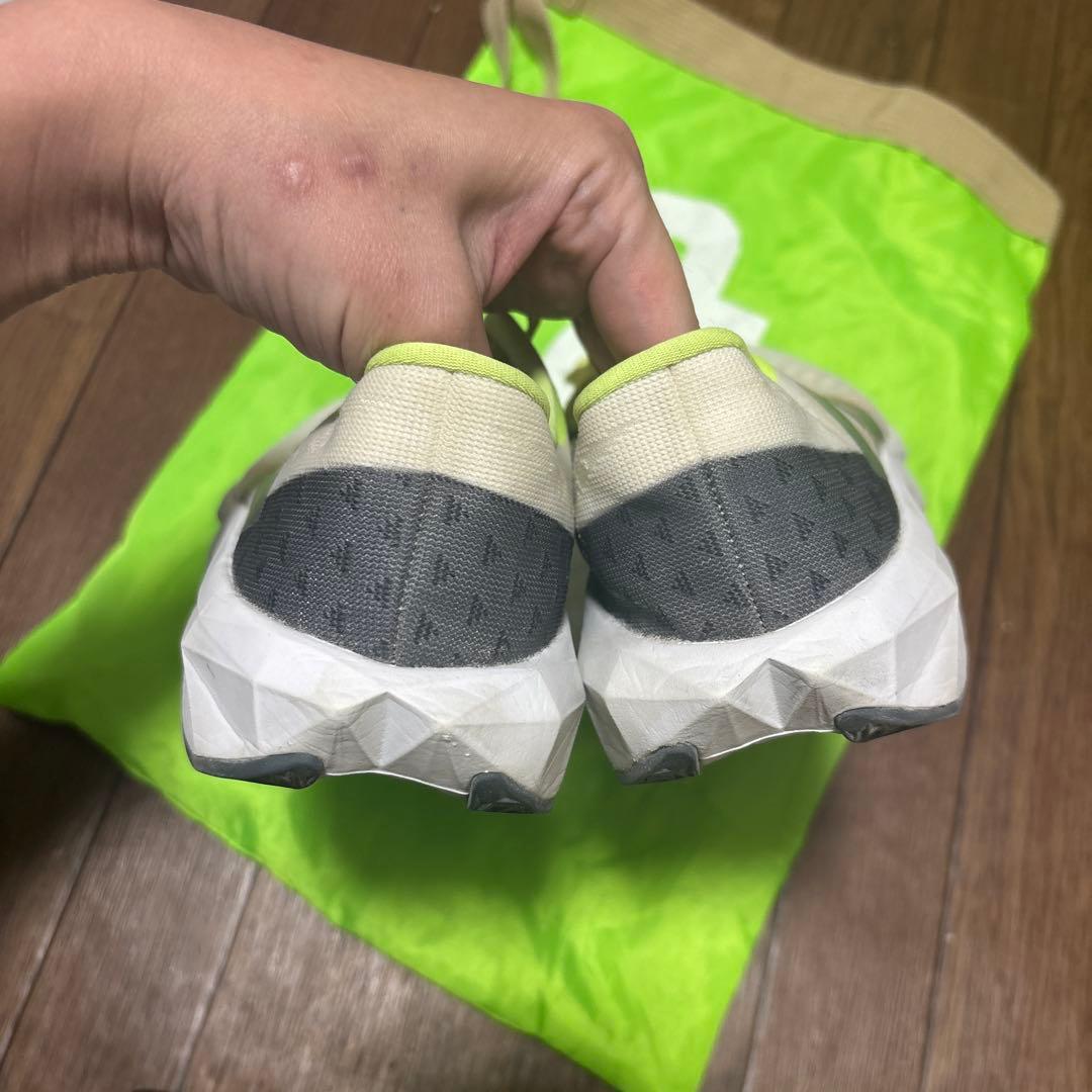 FuelCell スパイクシューズ イエロー/オレンジ
