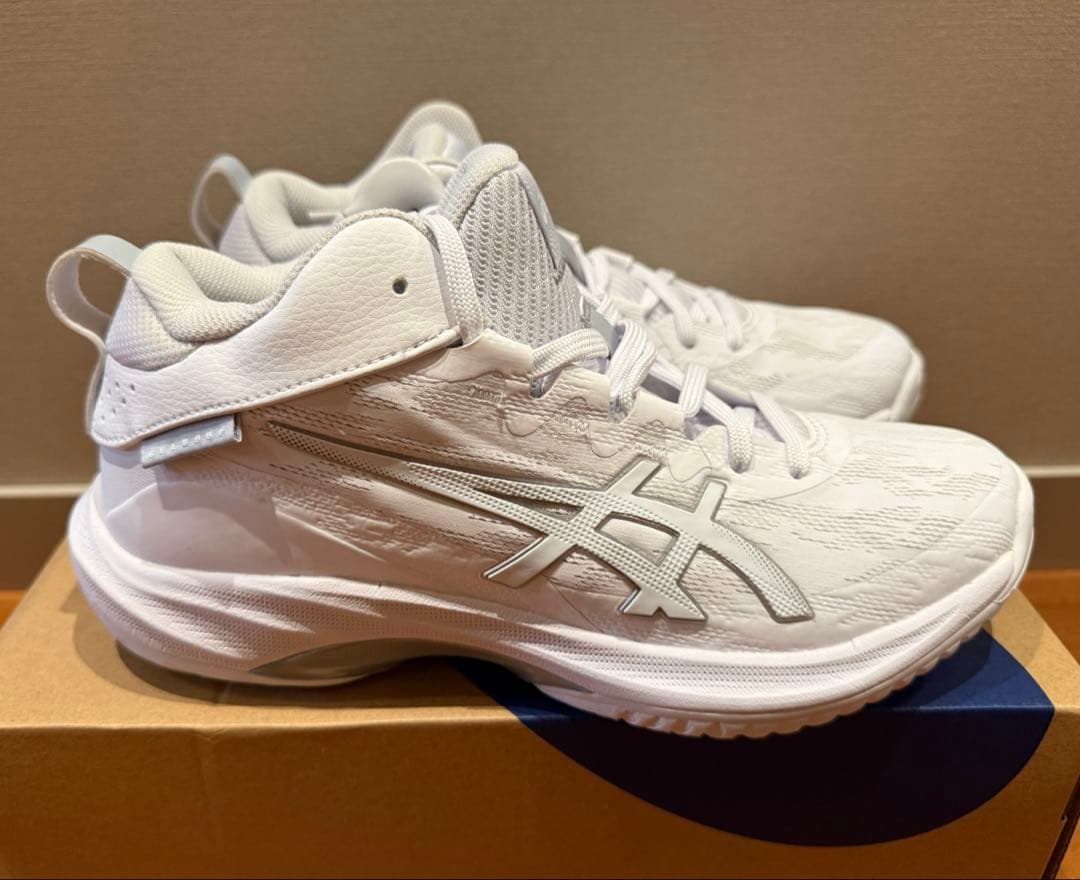 asics GELHOOP V17 NARROW ホワイト