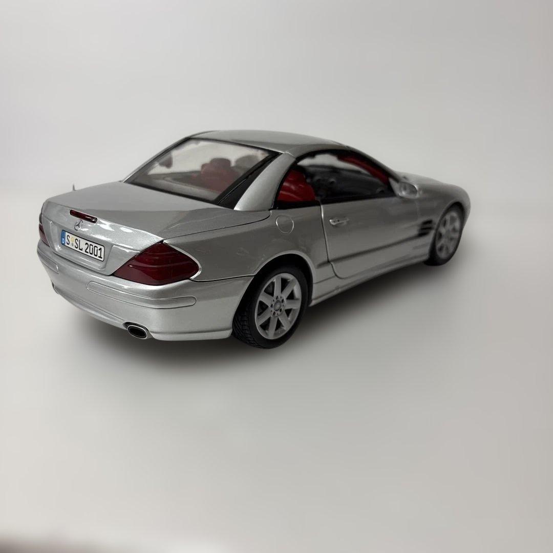 ミニカー MERCEDES BENZ SL(MINICHAMPS)