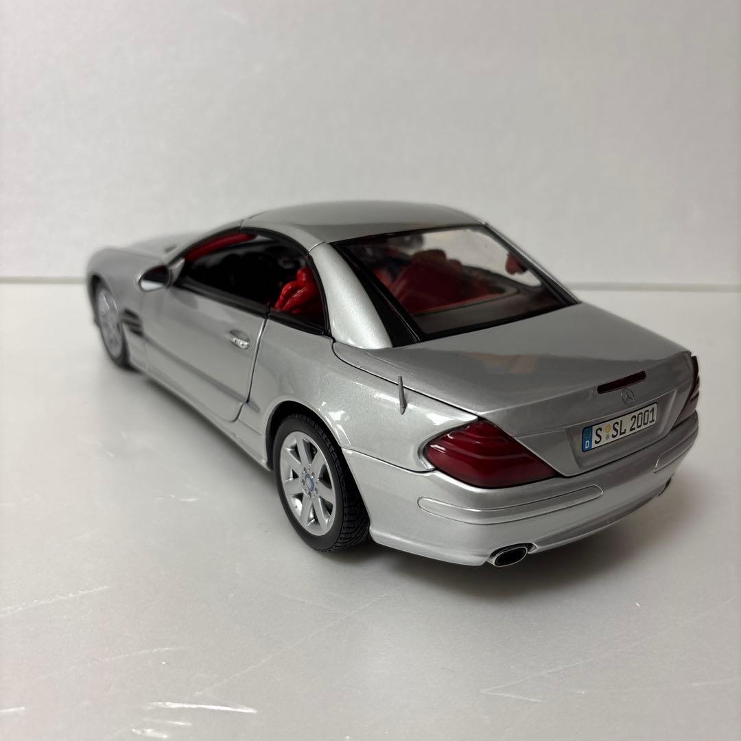 ミニカー MERCEDES BENZ SL(MINICHAMPS)