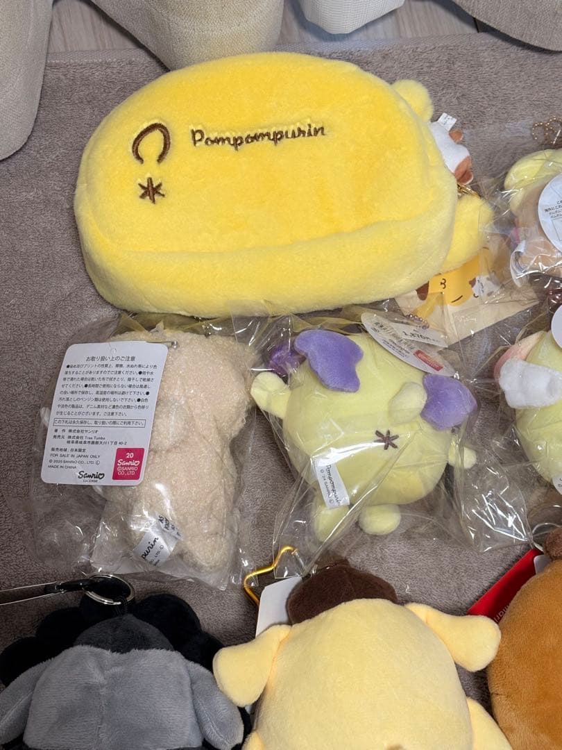 ポムポムプリン　マスコット　ぬいぐるみ　まとめ売り