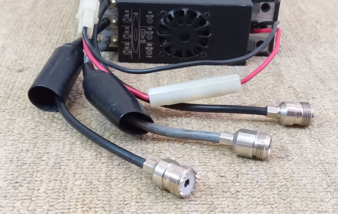KENWOOD　TM-941S　3バンドトランシーバー