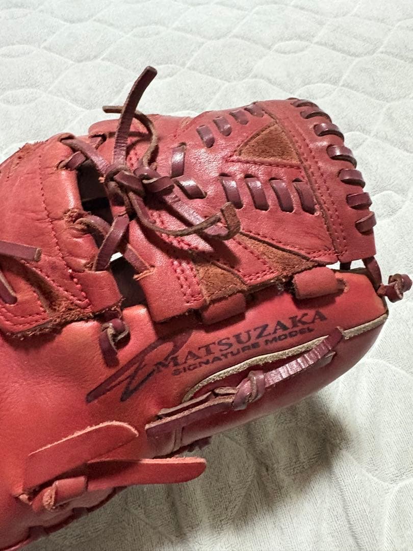 ナイキ 松坂大輔 シグネチャーモデル グローブ 投手用 赤 中古　大人用