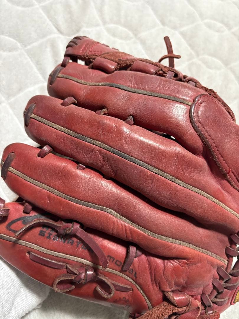 ナイキ 松坂大輔 シグネチャーモデル グローブ 投手用 赤 中古　大人用