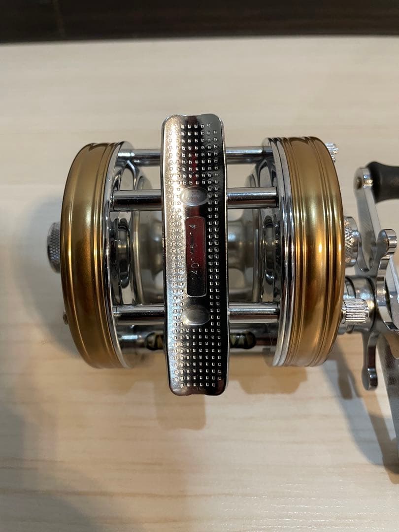 【未使用品】アブガルシア アンバサダー 5500C