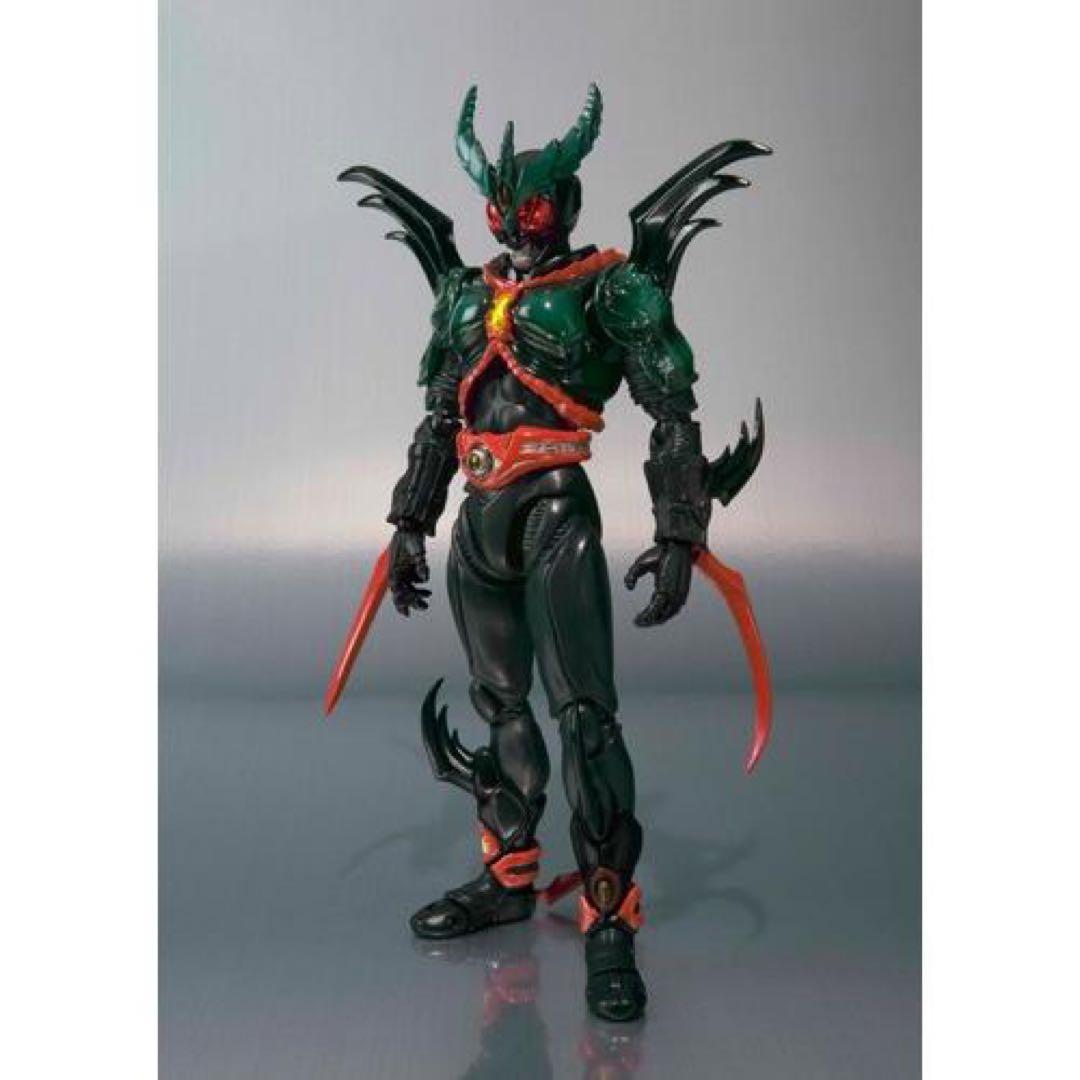 S.H.フィギュアーツ 仮面ライダーエクシードギルス 新品 未開封 送料込