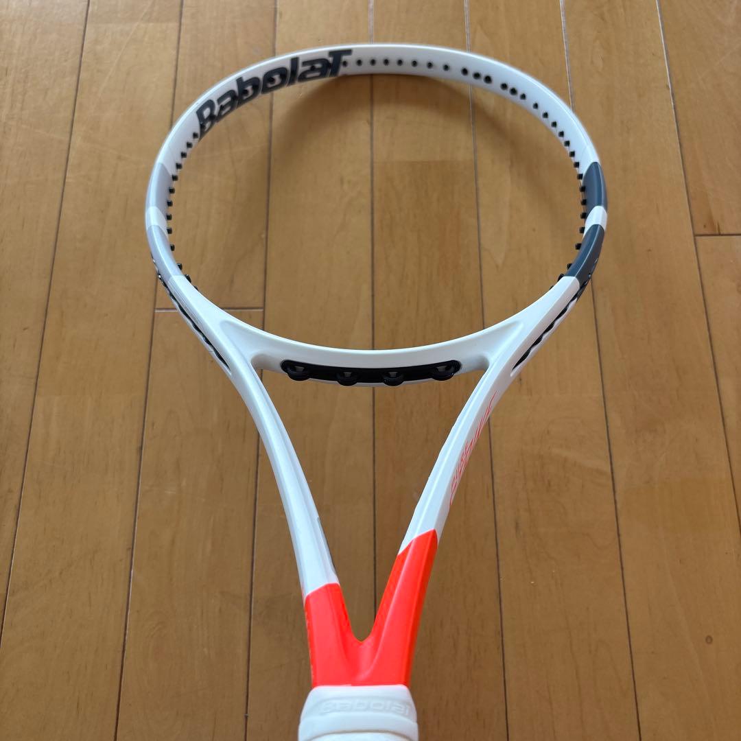 バボラ PURE STRIKE TEAM 100 G2