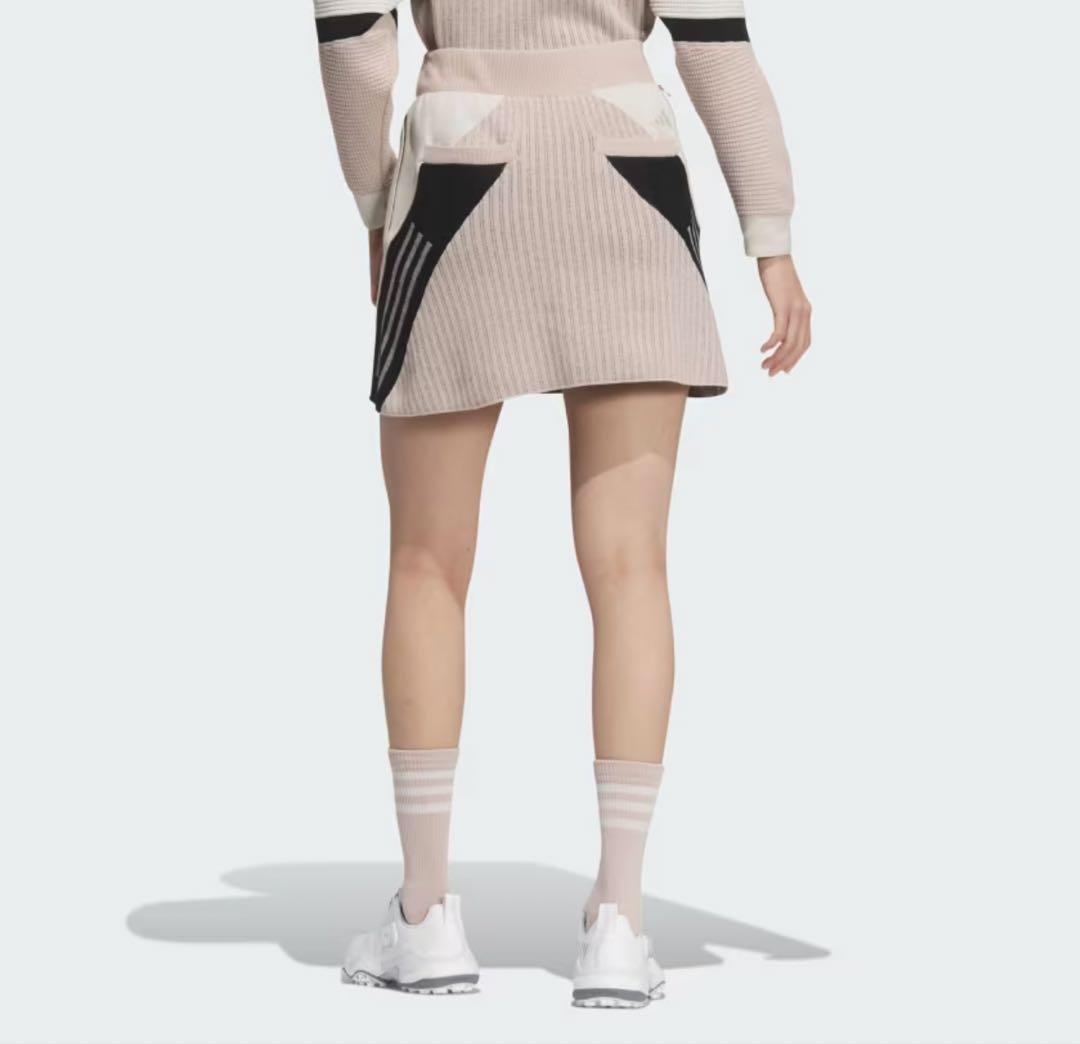 新品adidasゴルフ　アシンメトリークルーネックセーター　ニットスカート