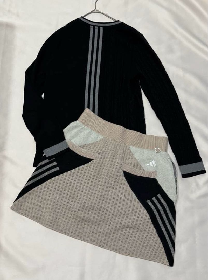 新品adidasゴルフ　アシンメトリークルーネックセーター　ニットスカート