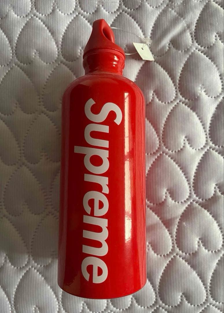 Supreme水筒