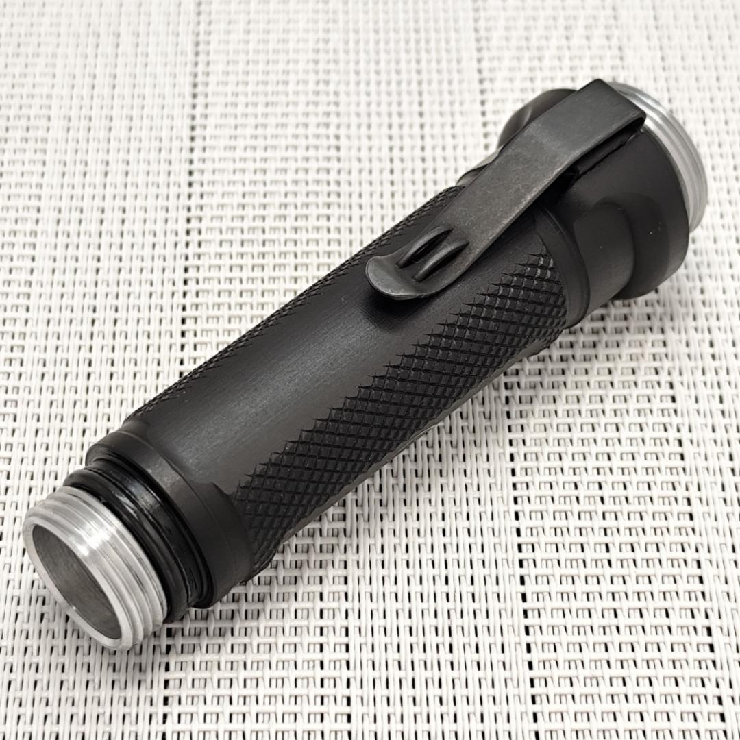 《新品取り外し》SUREFIRE E2DL ボディ 現行ロゴ