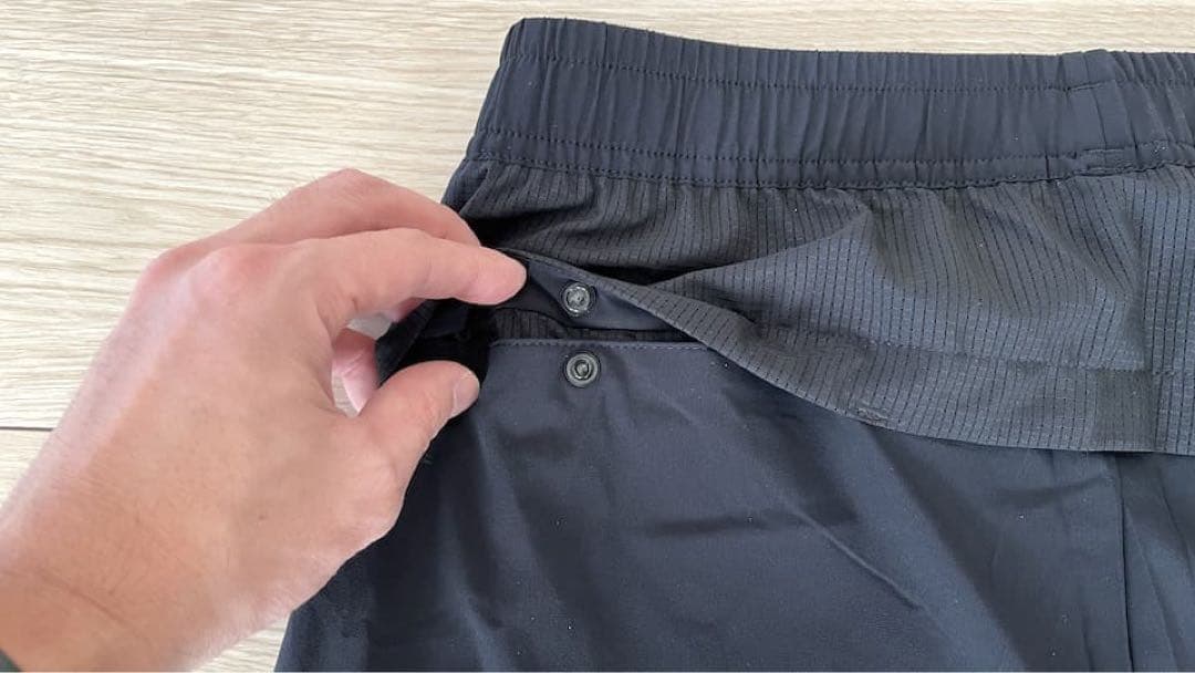 【極美品】On オン ランニングパンツ Track Pants トラックパンツ