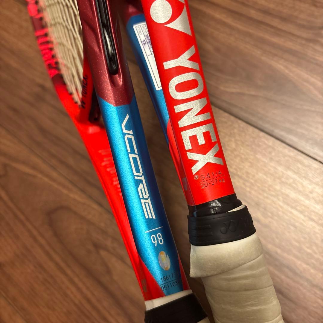 YONEX テニスラケットセット(VCORE98)