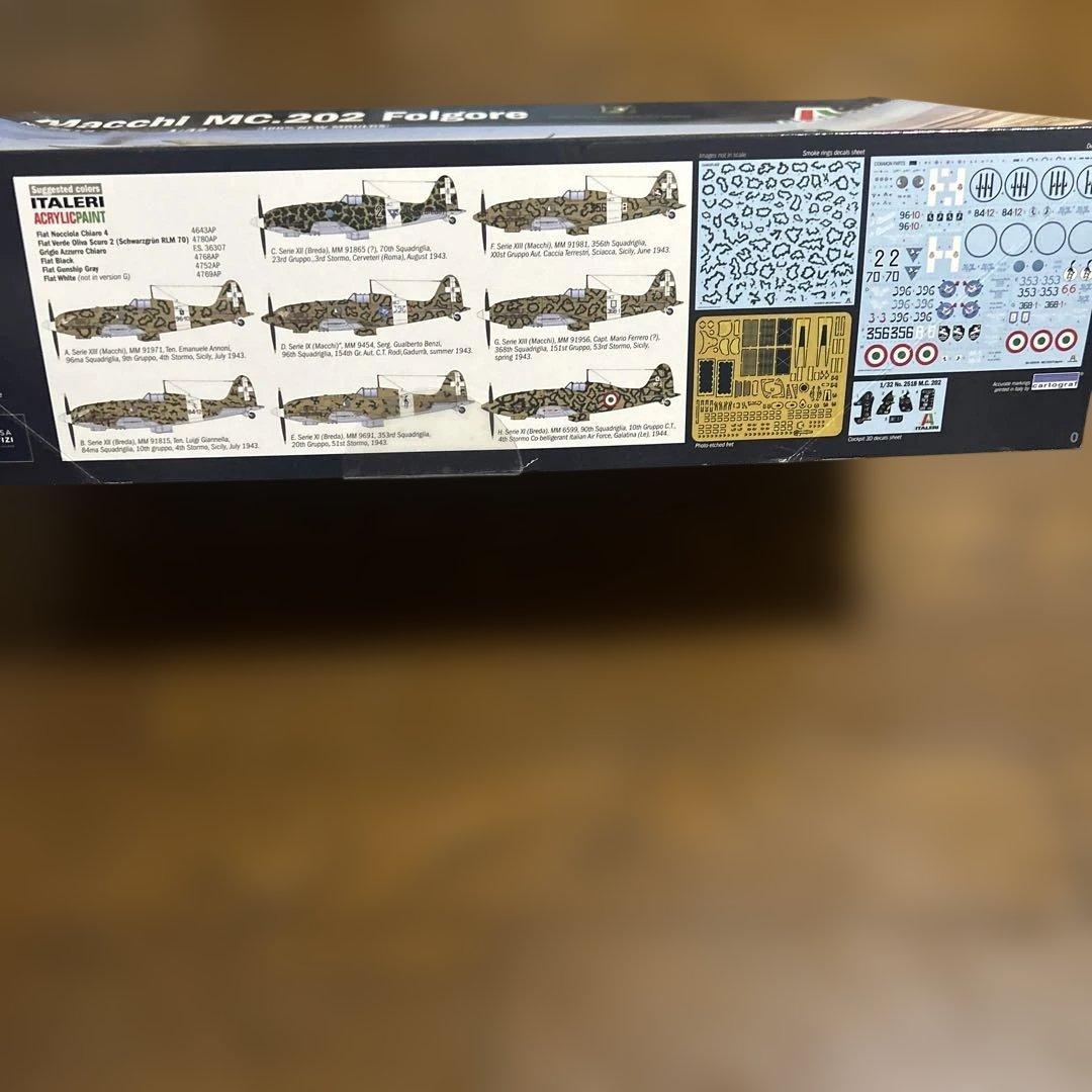 イタレリ 1/32 WW.II イタリア空軍 マッキ MC.202 フォルゴーレ